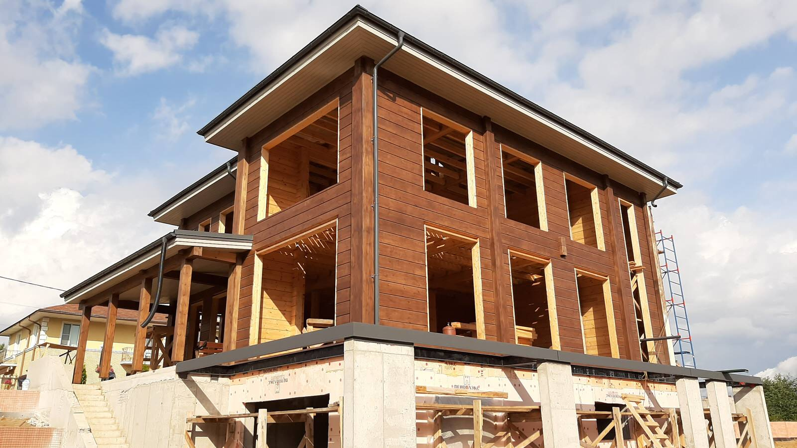 Скотное_Строительство дома из клееного бруса