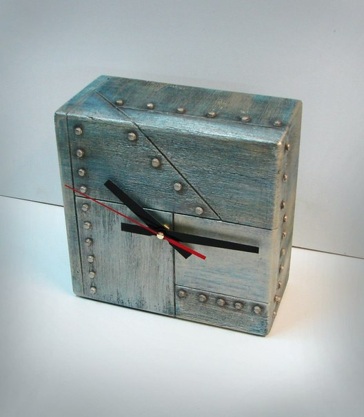 Часы "Металл"