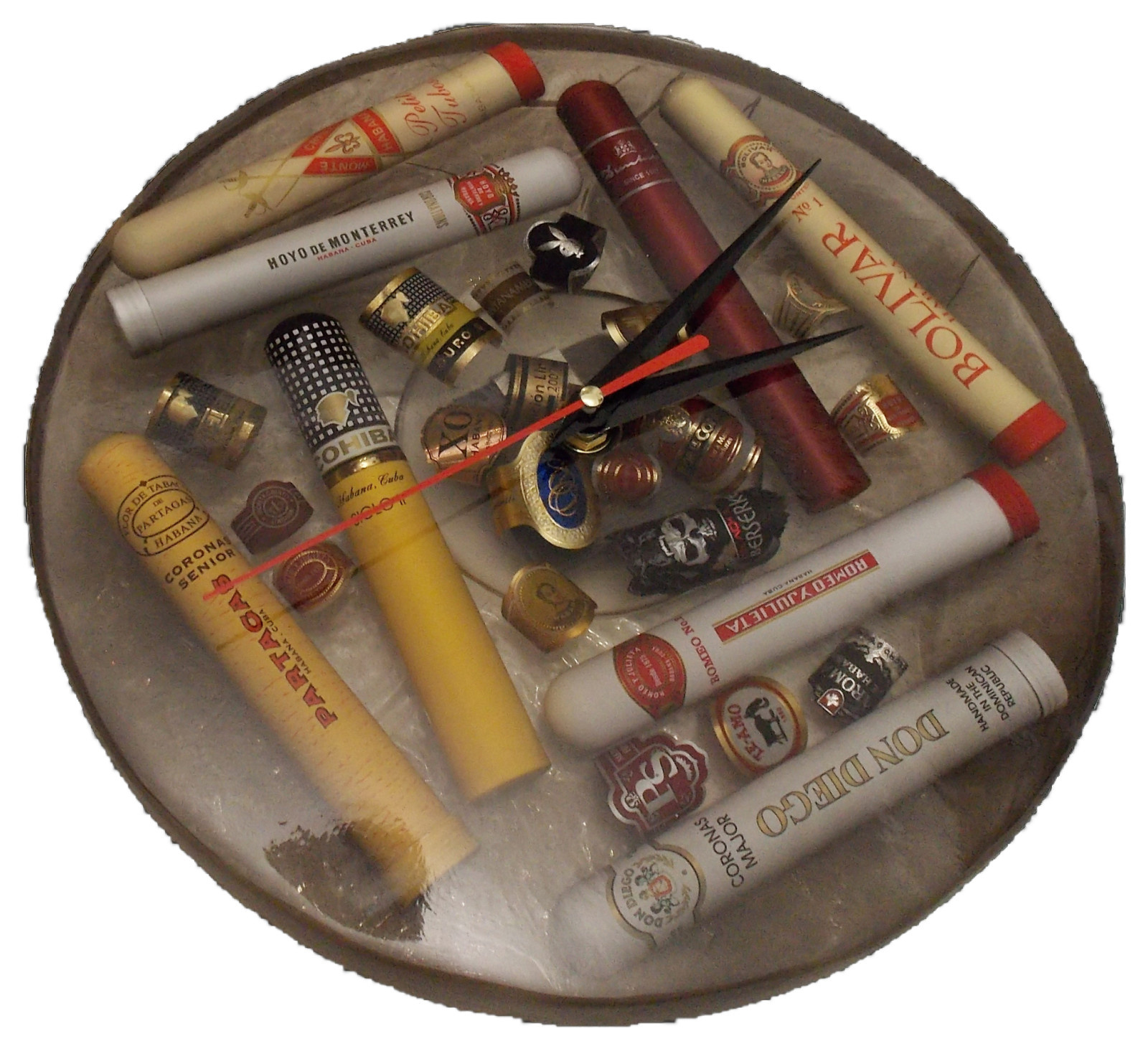 Настенные часы ручной работы