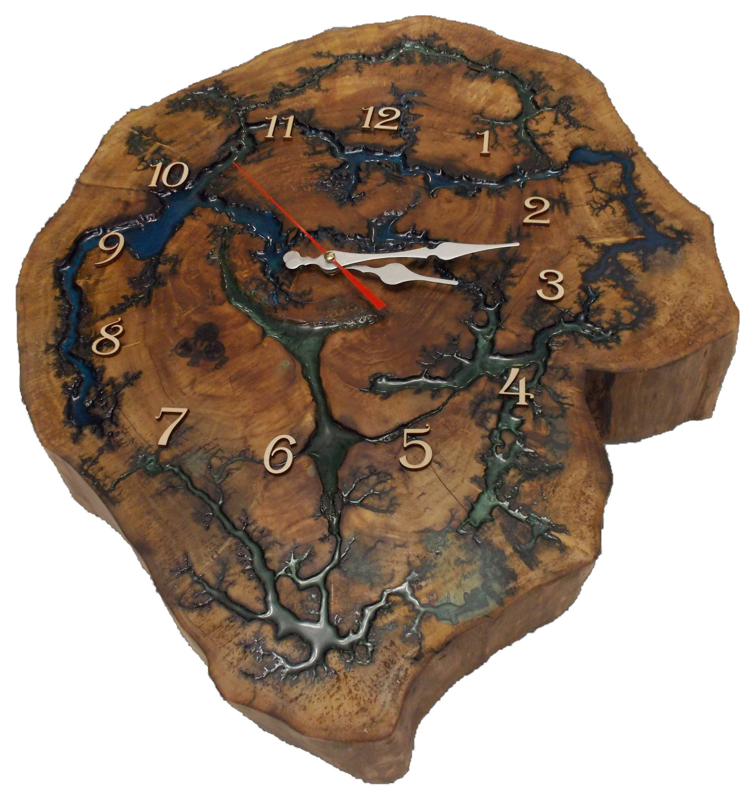 Настенные часы ручной работы