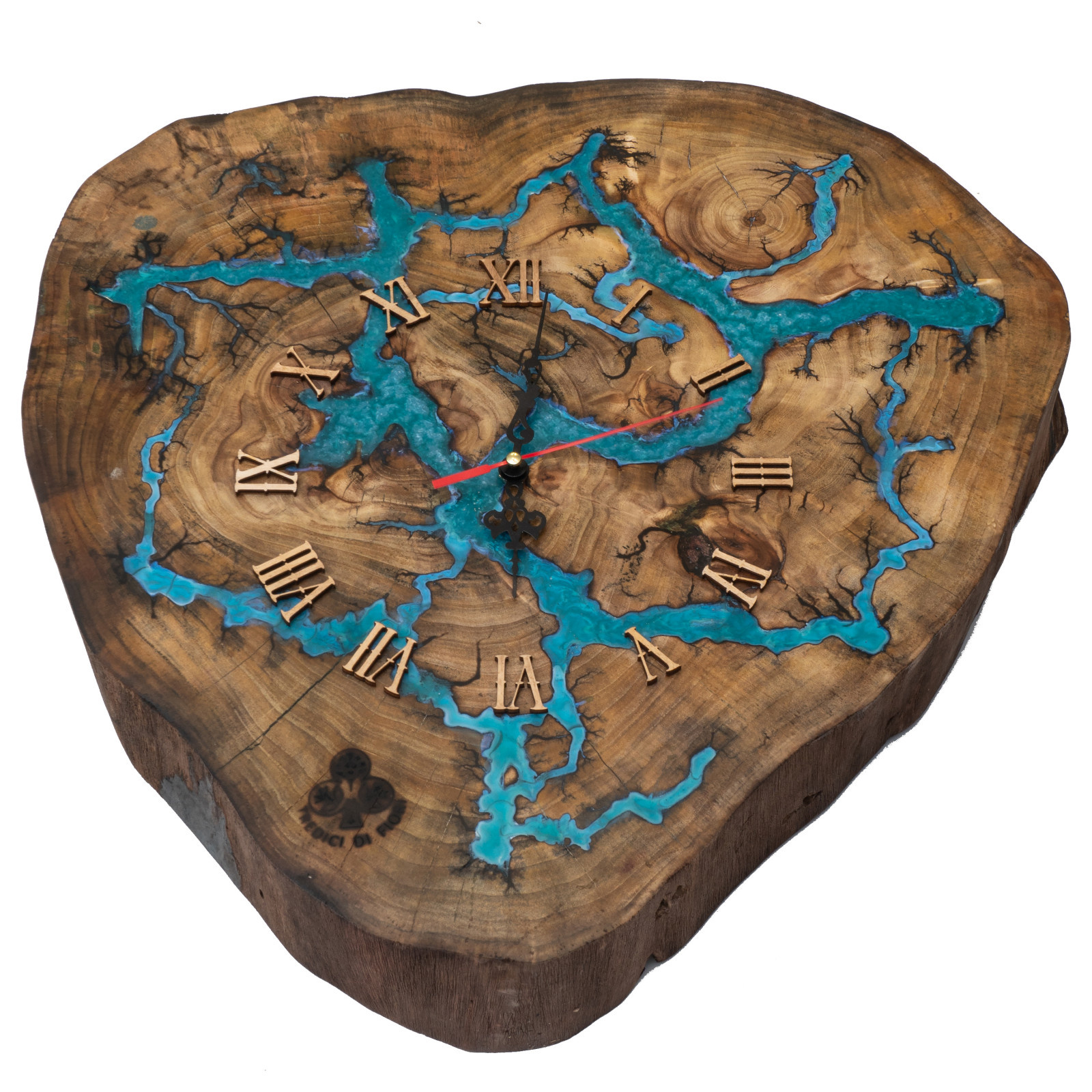 Настенные часы ручной работы