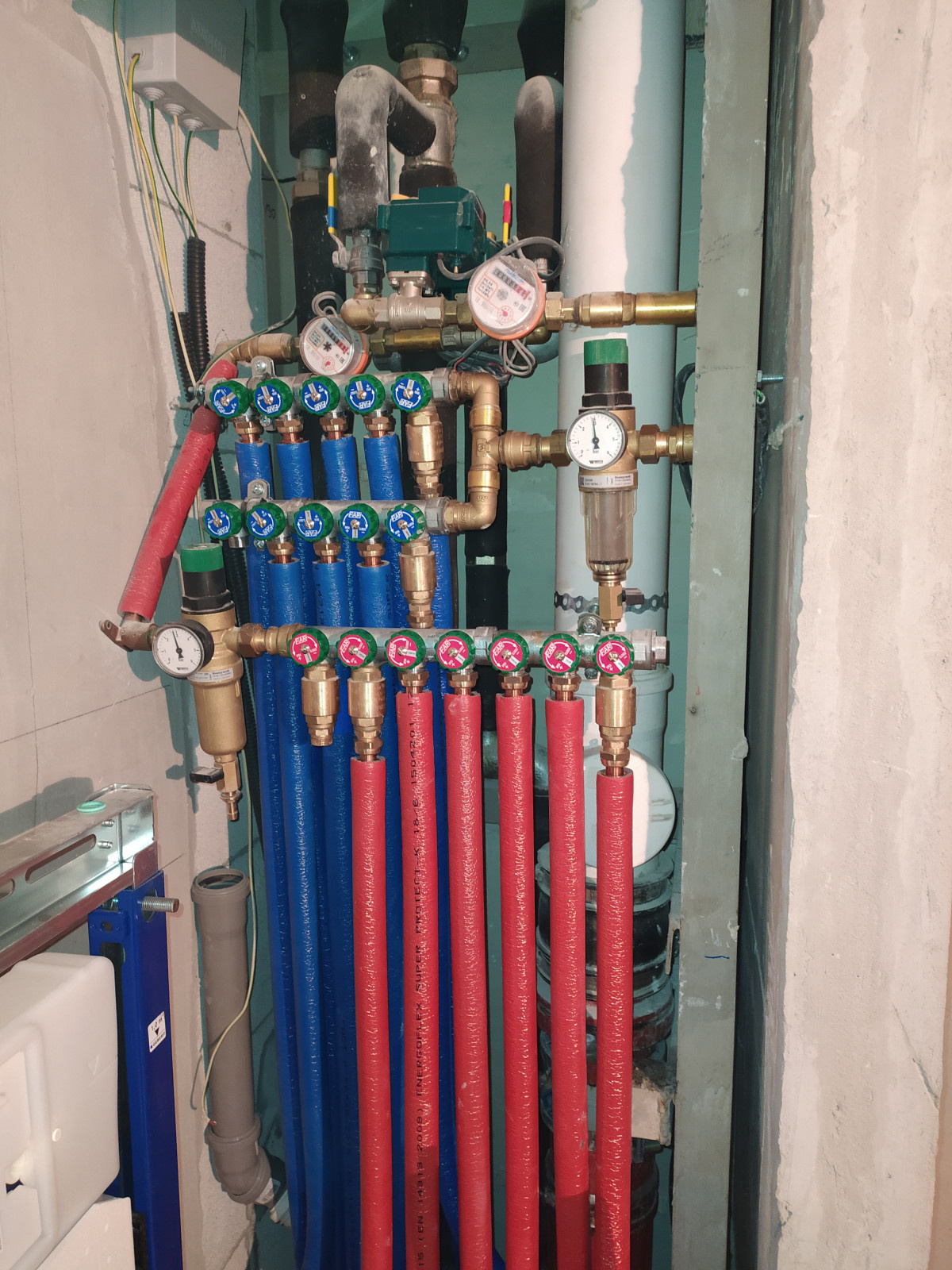 Сантехника в санузлах