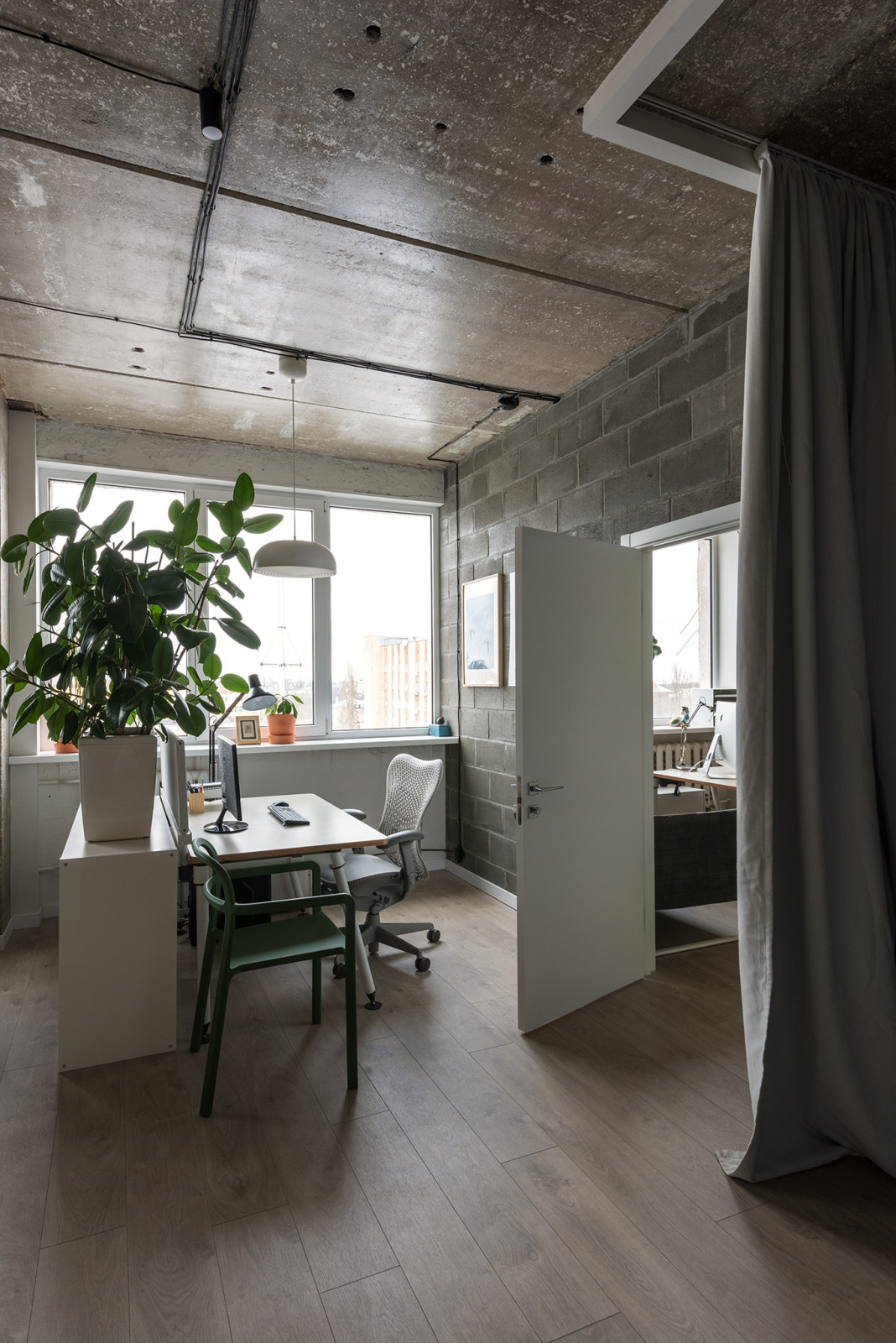 Офис мечты - светлое помещение без внутренних перегородок