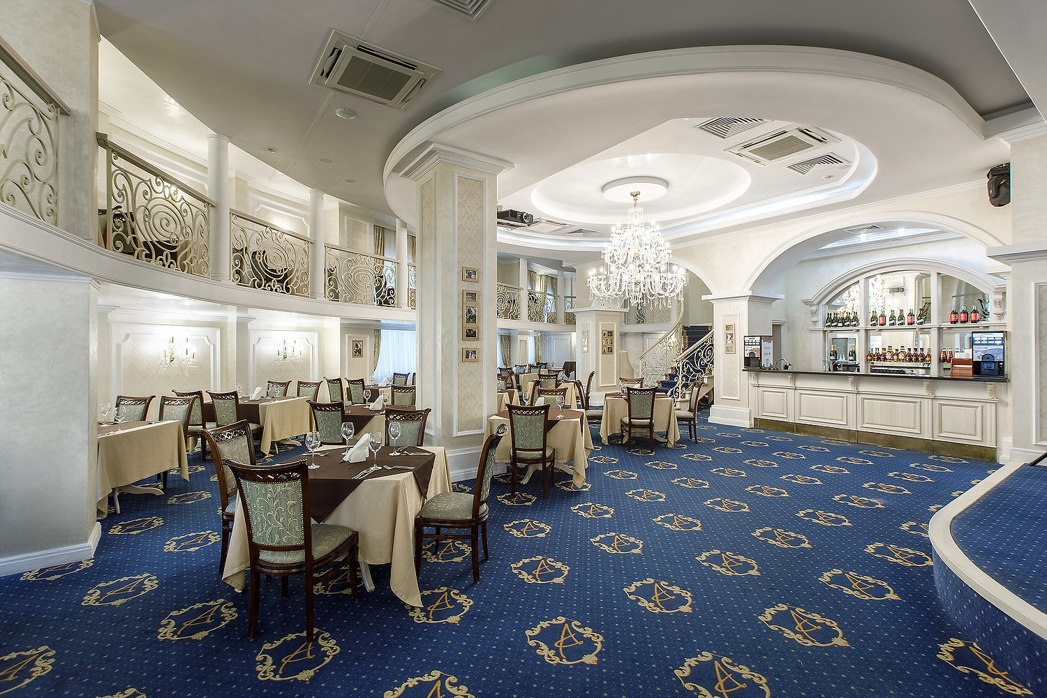 Отель Дегас