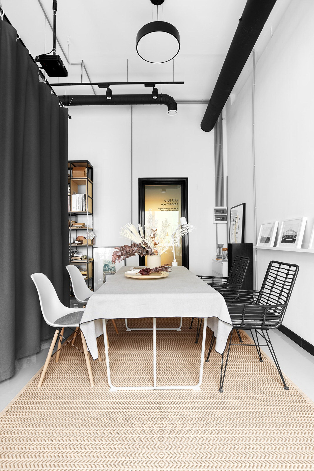 Обложка проекта: Duga Studio