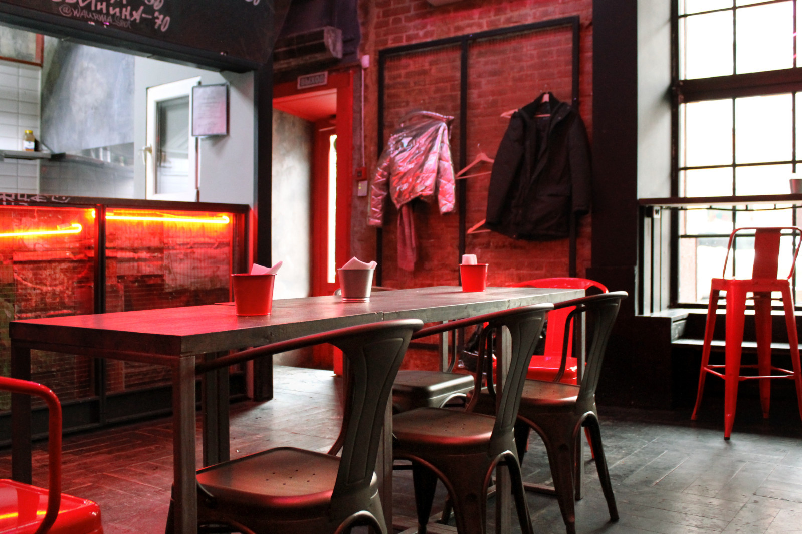 Дизайн интерьера для ресторана быстрого питания Waurma Spot