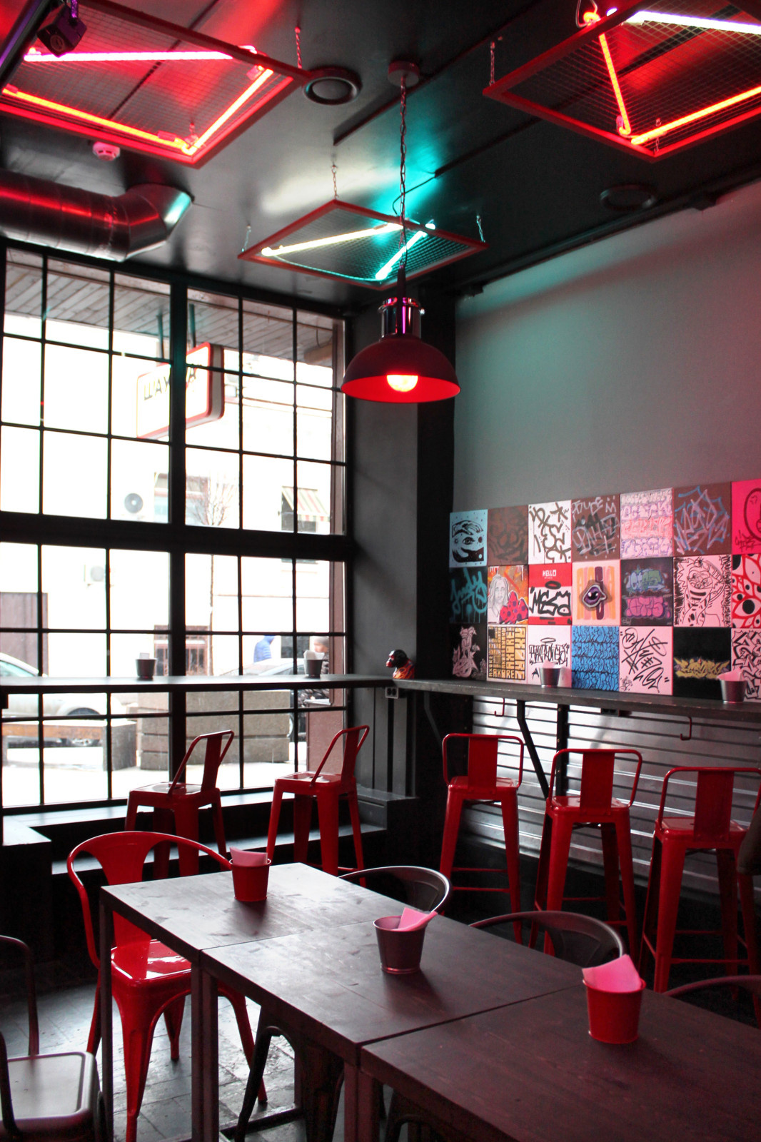 Дизайн интерьера для ресторана быстрого питания Waurma Spot