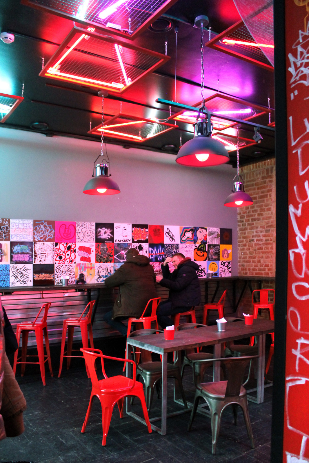 Дизайн интерьера для ресторана быстрого питания Waurma Spot