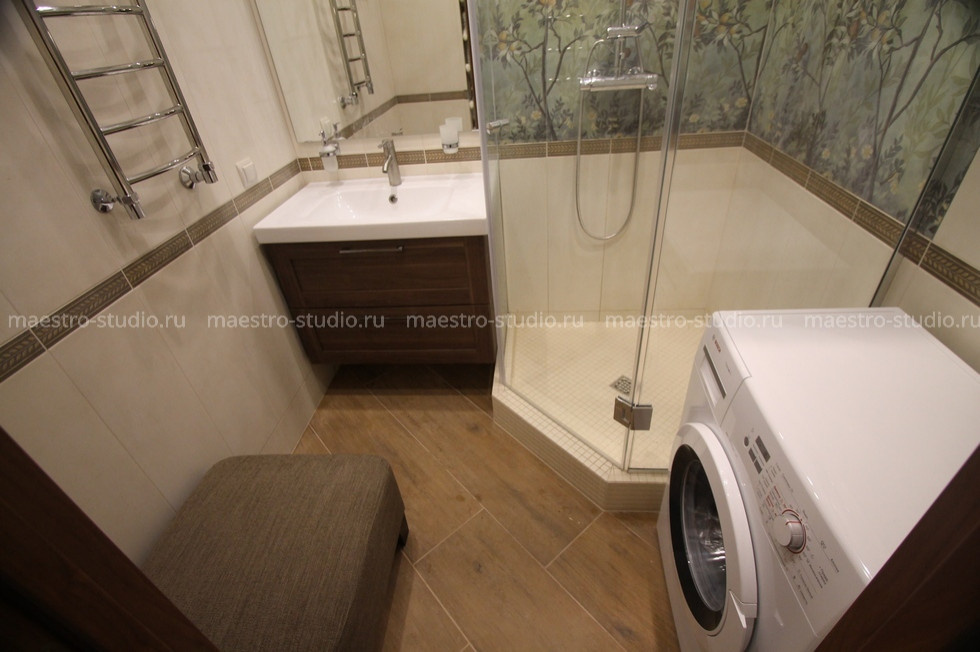 Санузел с душевой кабиной