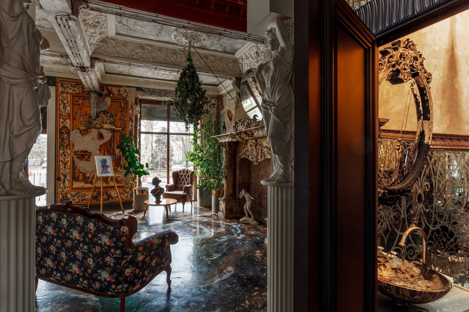 Интерьерный салон/мастерская "AMBASSADOR"