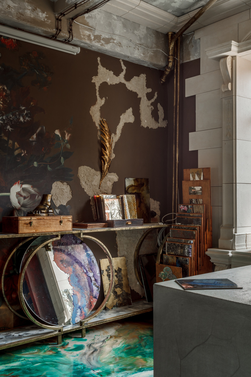 Интерьерный салон/мастерская "AMBASSADOR"