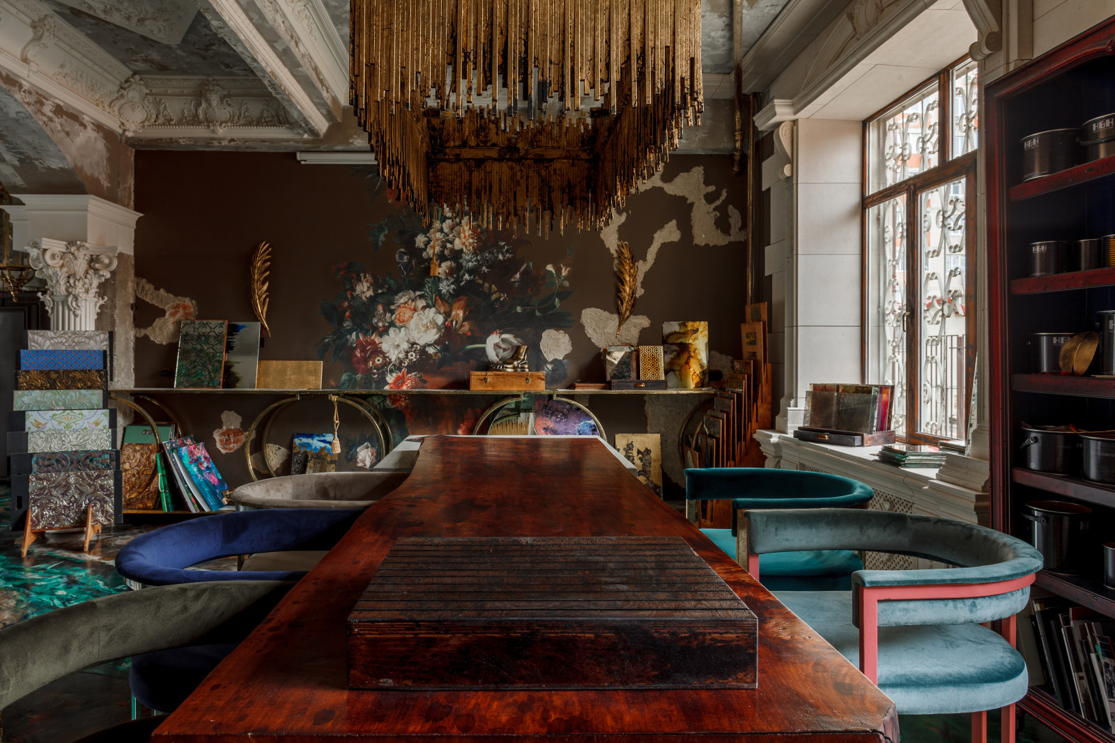 Интерьерный салон/мастерская "AMBASSADOR"