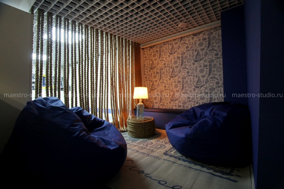 Верхняя lounge-зона