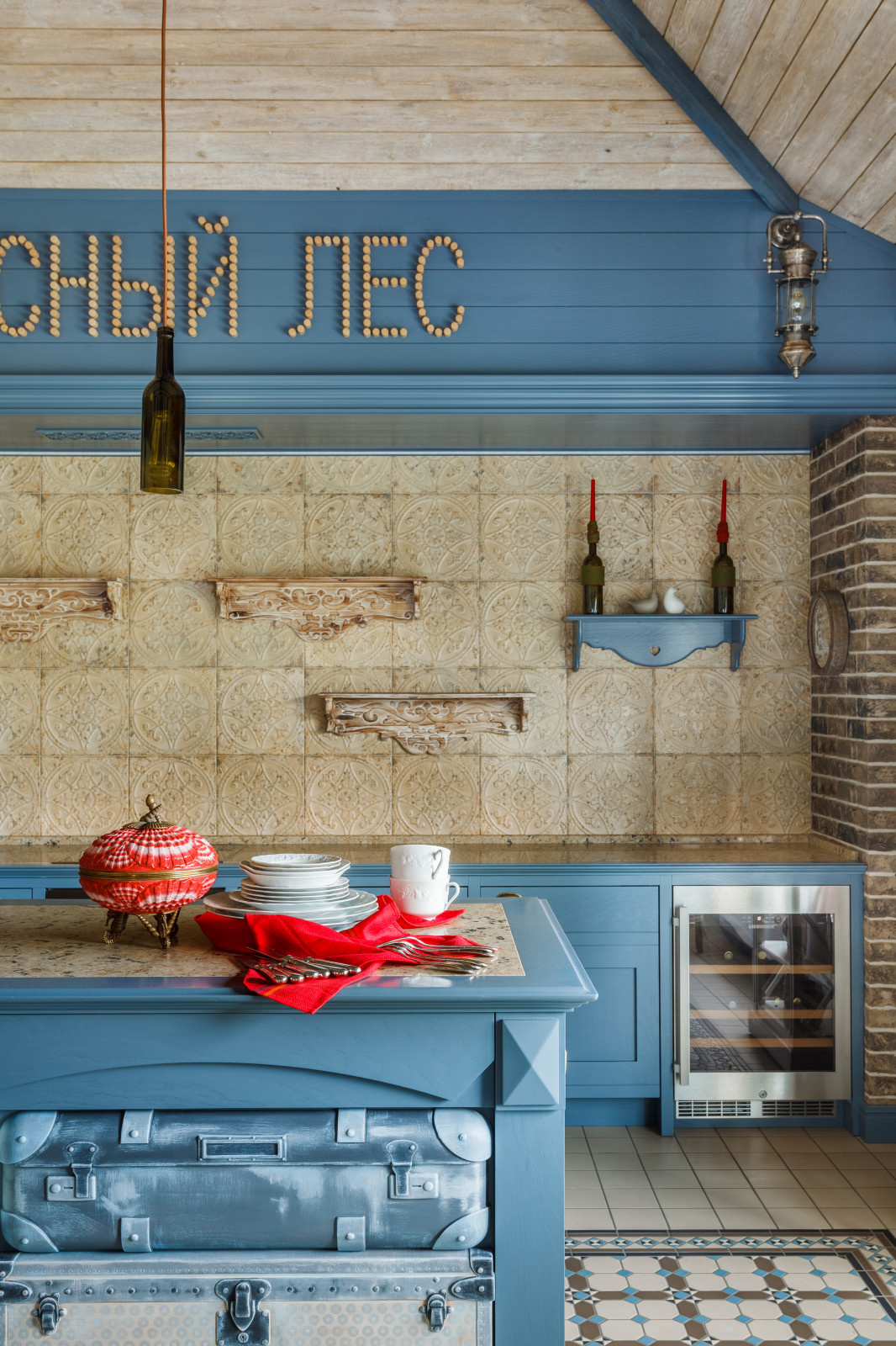 Фрагмент кухни/столовой