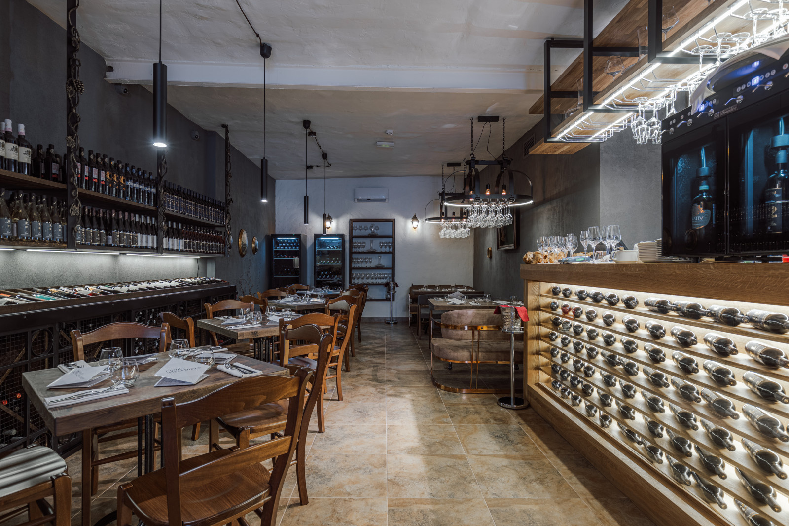 Dodici Wine & Kitchen