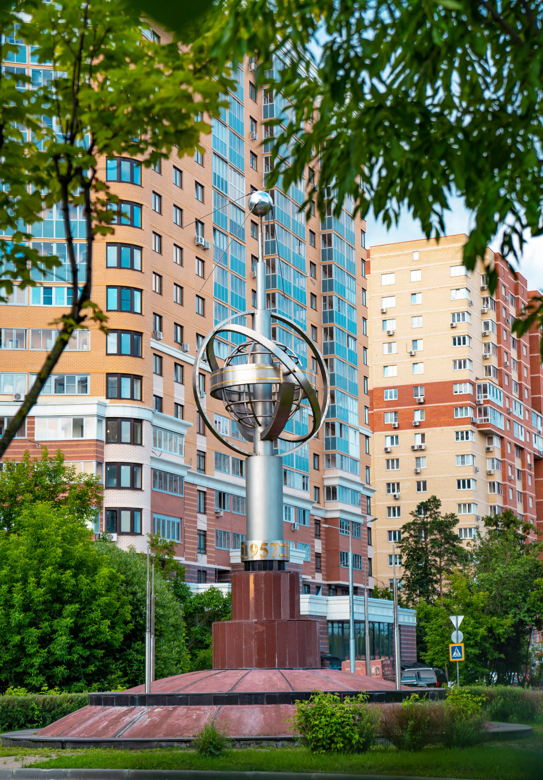 Обложка проекта: Монумент 1-му спутнику Земли в г. Королёве