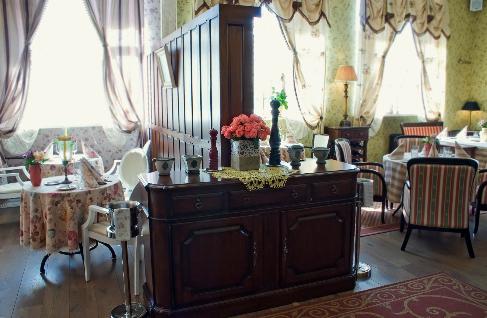 Ресторан "Гости"