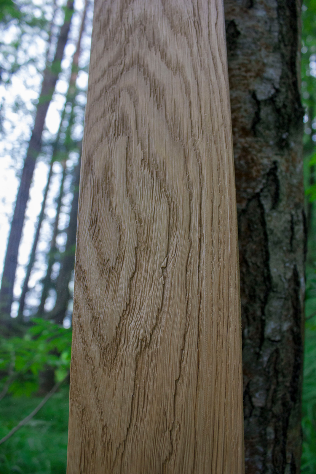 Лофтовое зеркало в дубовой раме