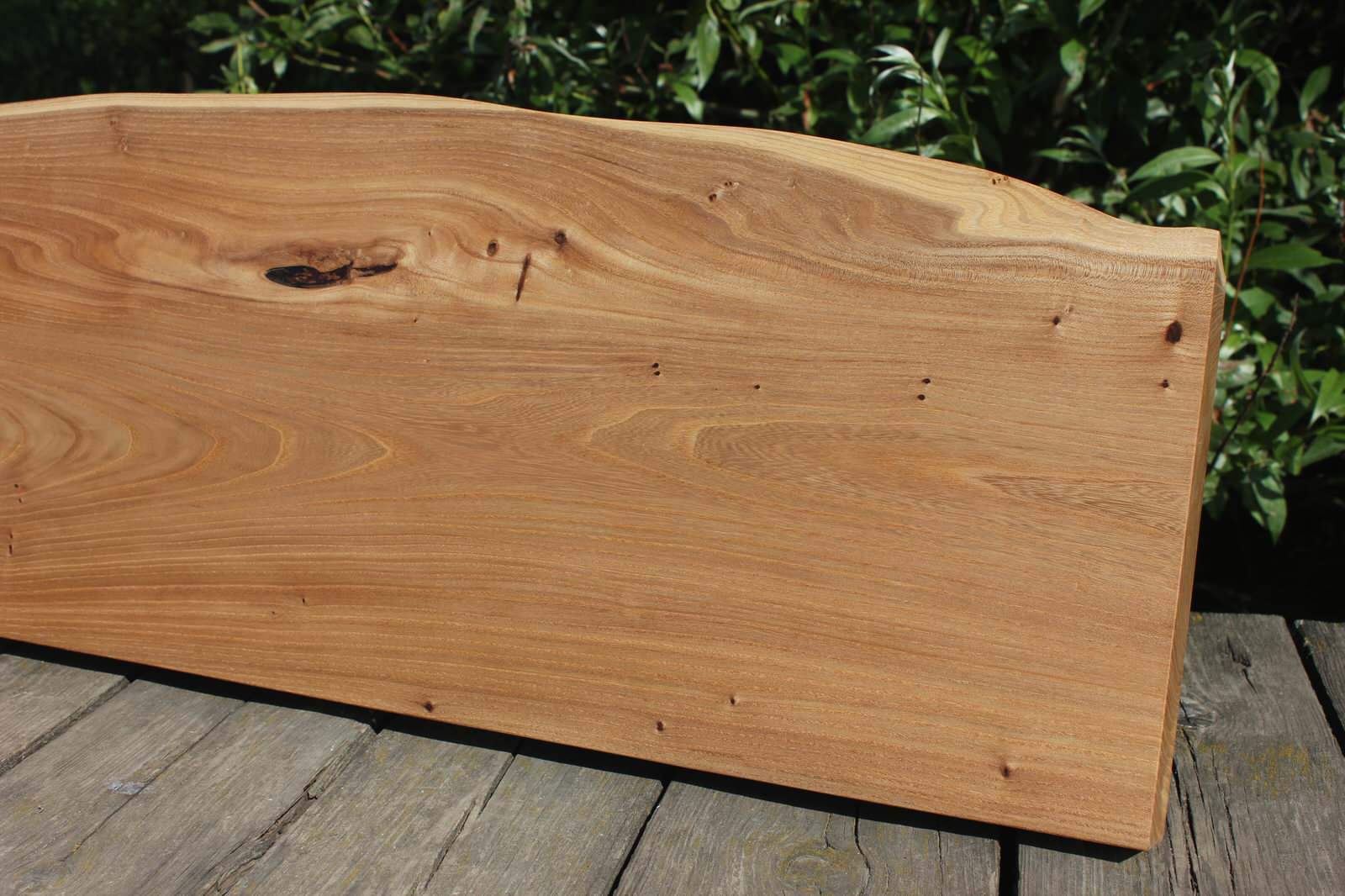 Подвесные полки из карагача