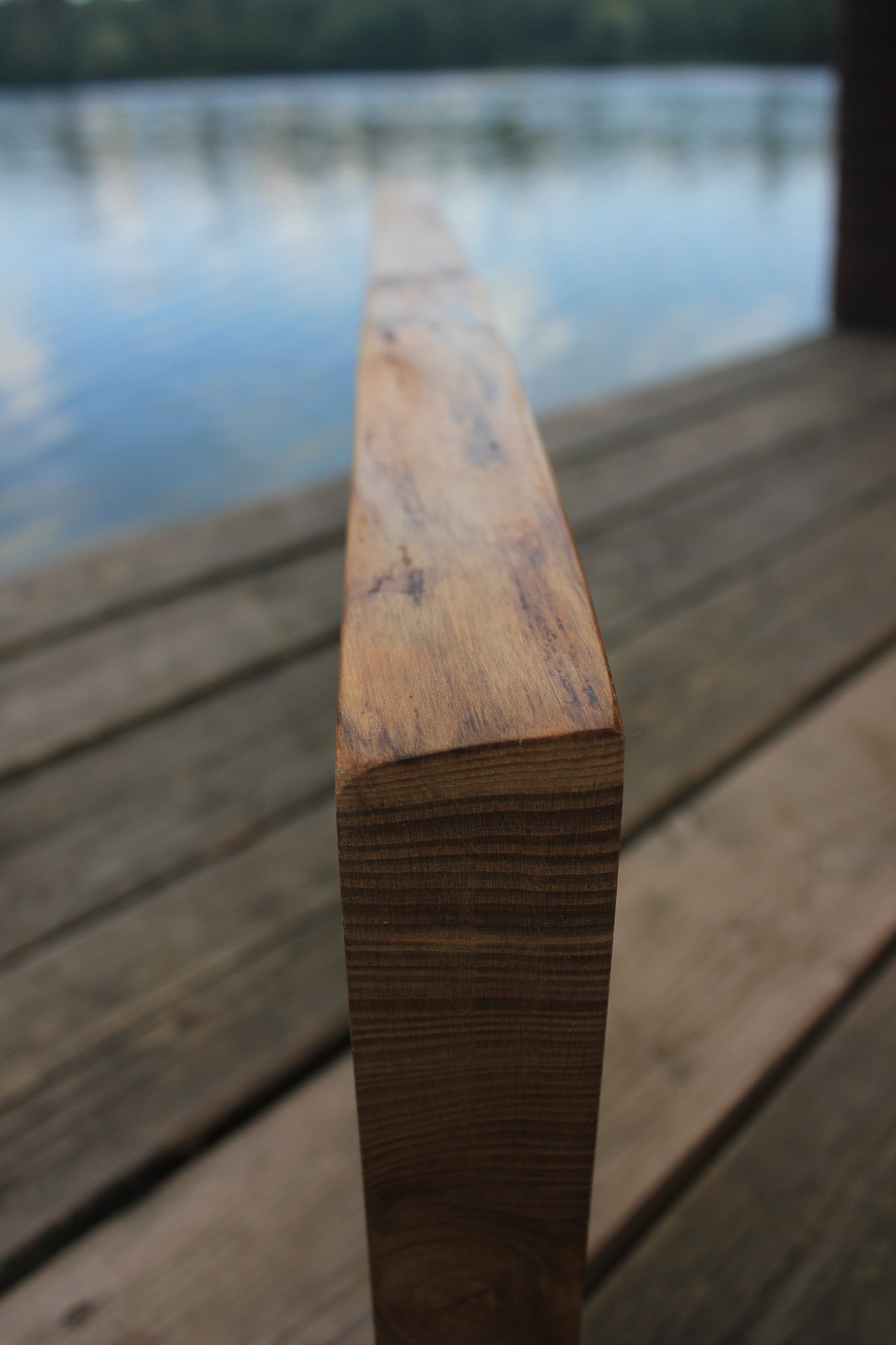 Подвесные полки из карагача