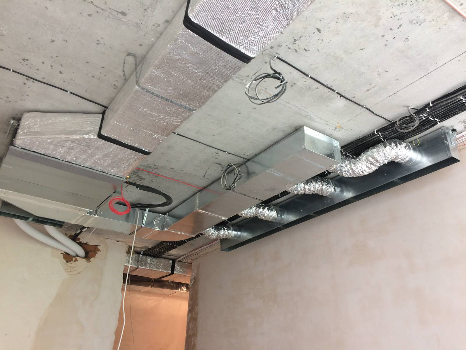 Обложка проекта: КВАРТИРА, КЛУБНИЙ БУДИНОК «МАЛЕВИЧА, 48»