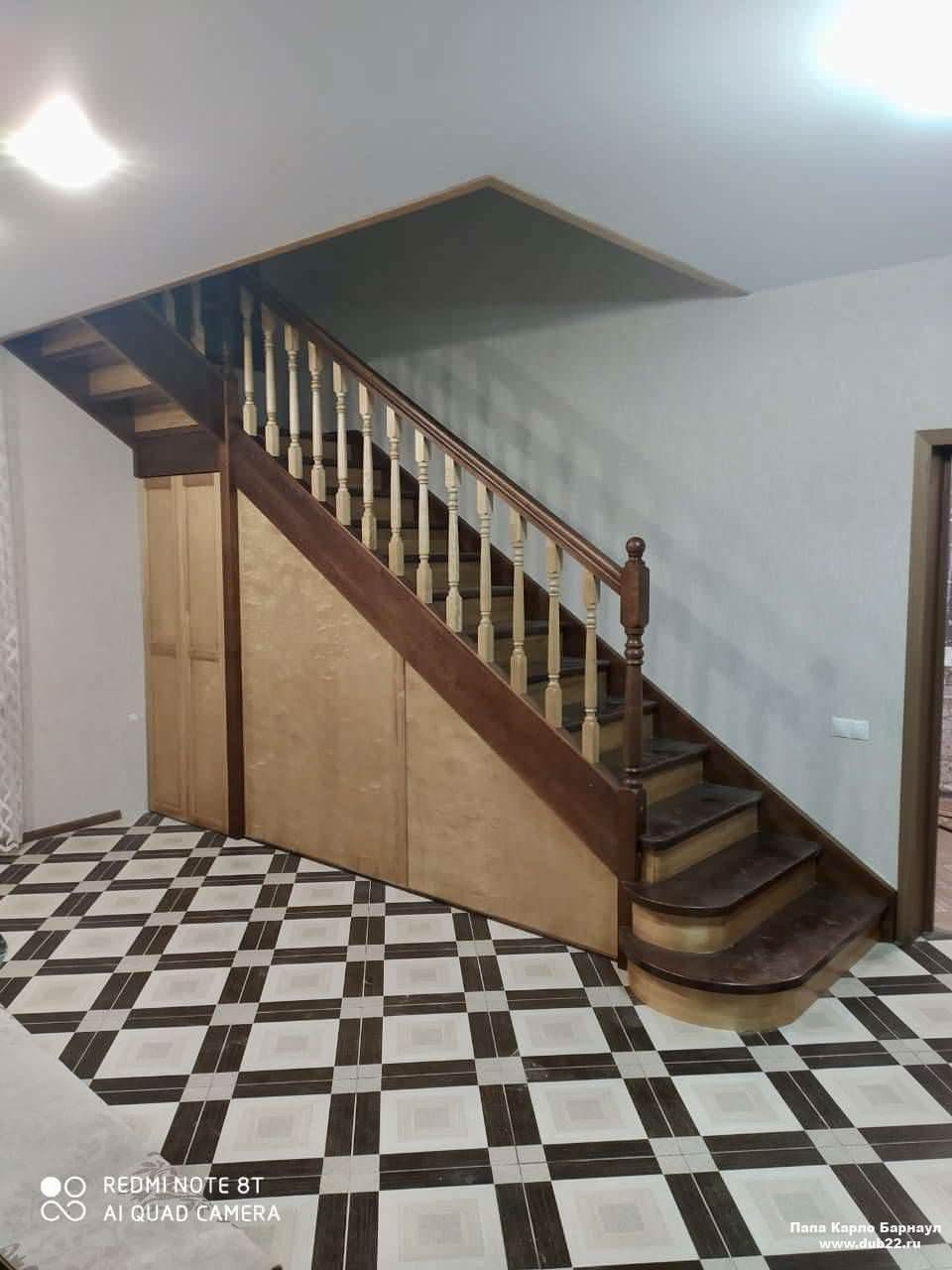 Обложка проекта: Лестница с кладовкой в с. Поспелиха