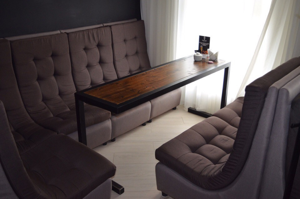 Столы в бар White Owl