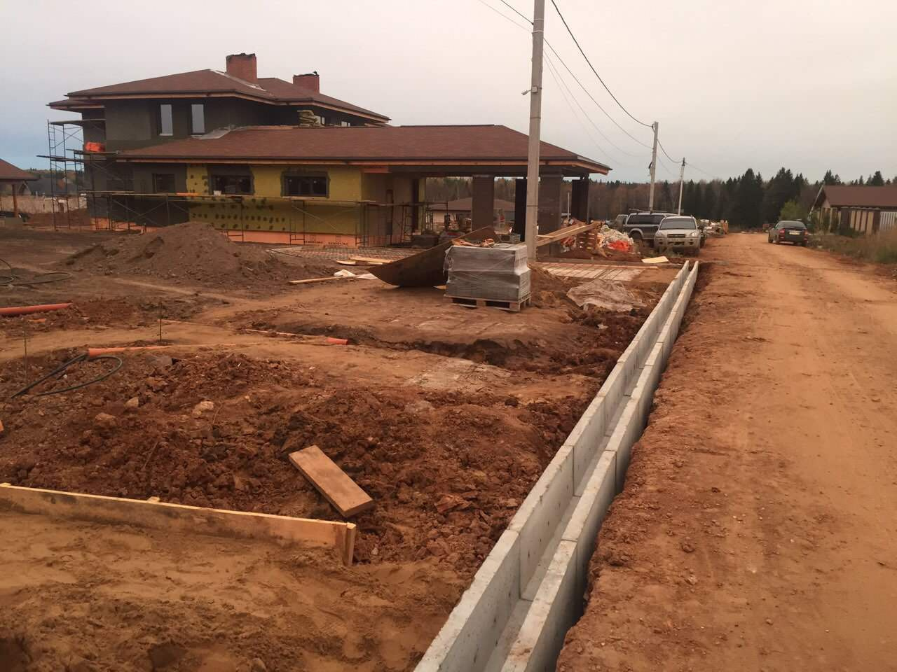 Ландшафтный дизайн участка в КП Сосновый бор