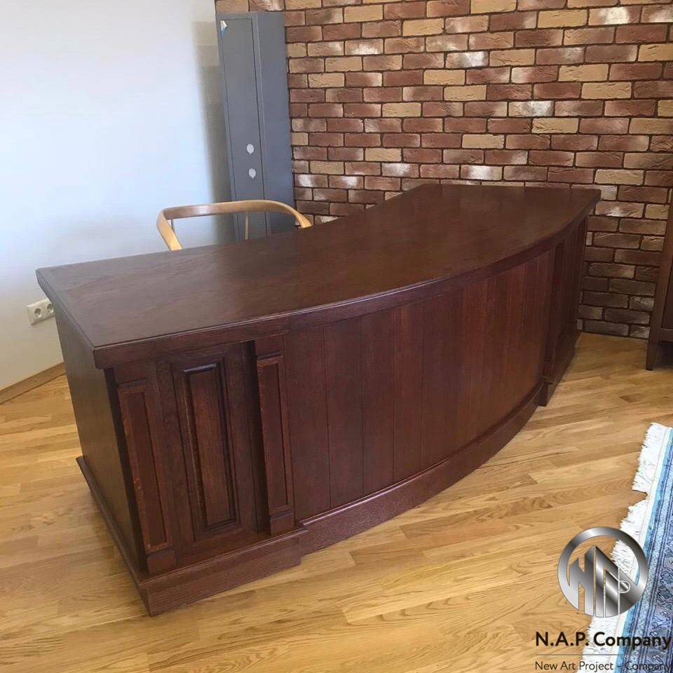 Обложка проекта: Стол руководителя