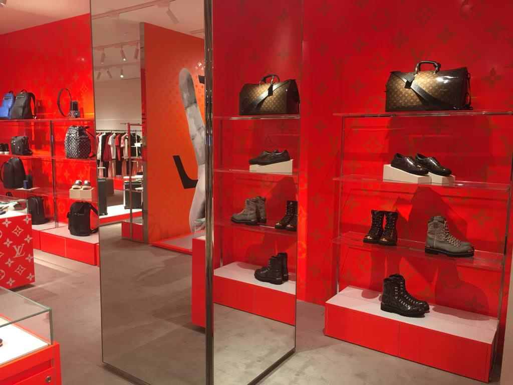 Готовый реализованный проект бутика премиум-класса бренда Louis Vuitton, ЦУМ, Мо