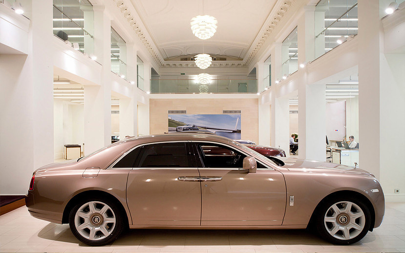 Обложка проекта: Автосалон "Rollse-Royce Motor Cars"