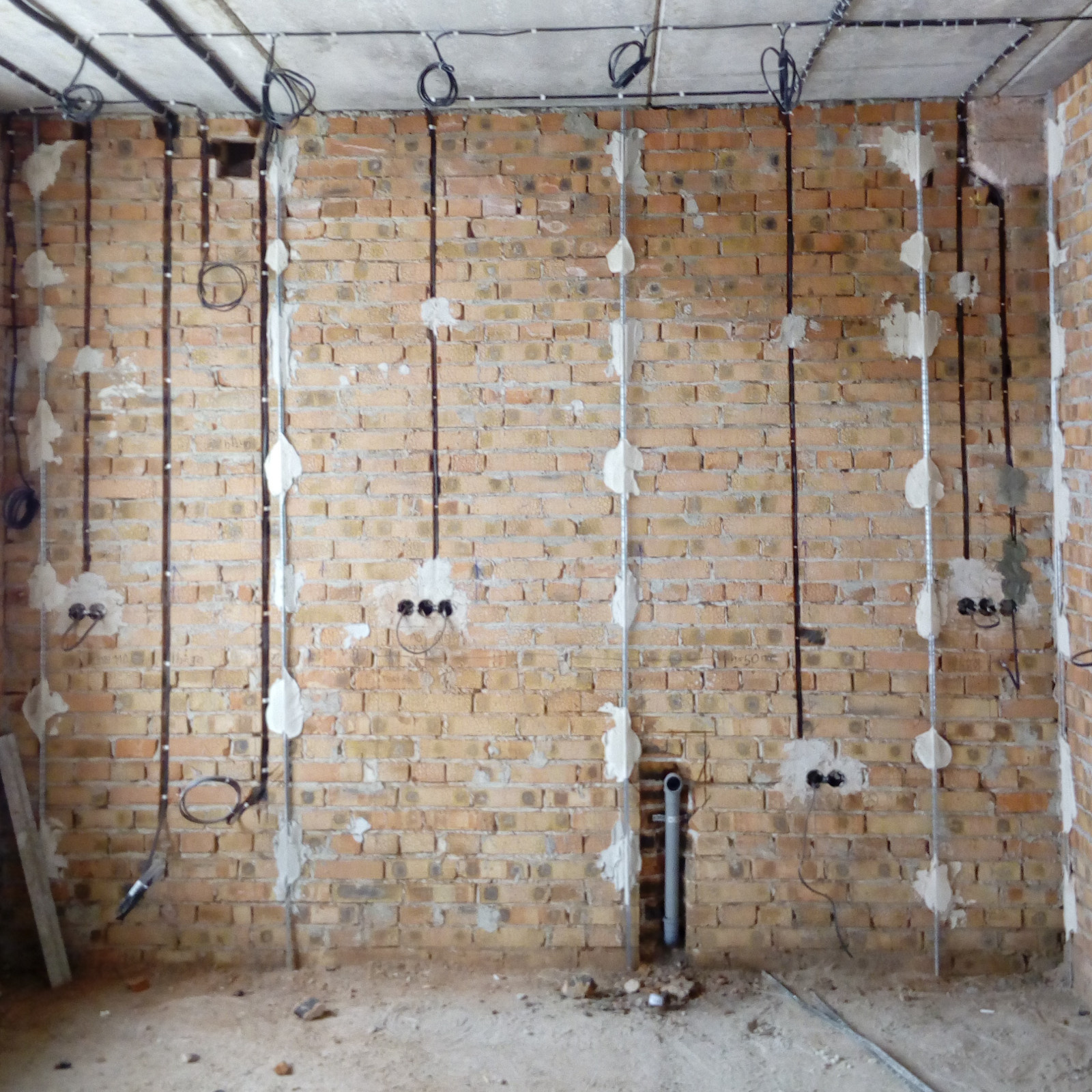 Электромонтаж, монтаж АСУ ТП, КИПиА, СКС, проектные работы в частном доме