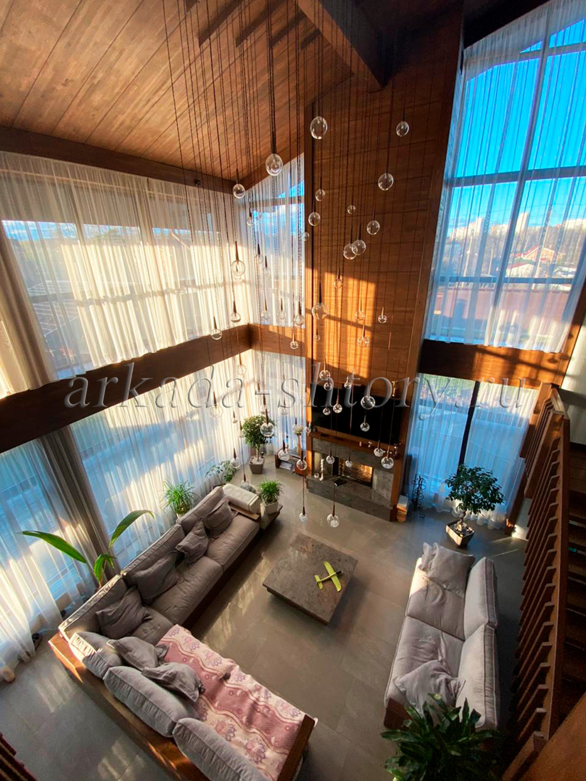 Шторы в загородном доме