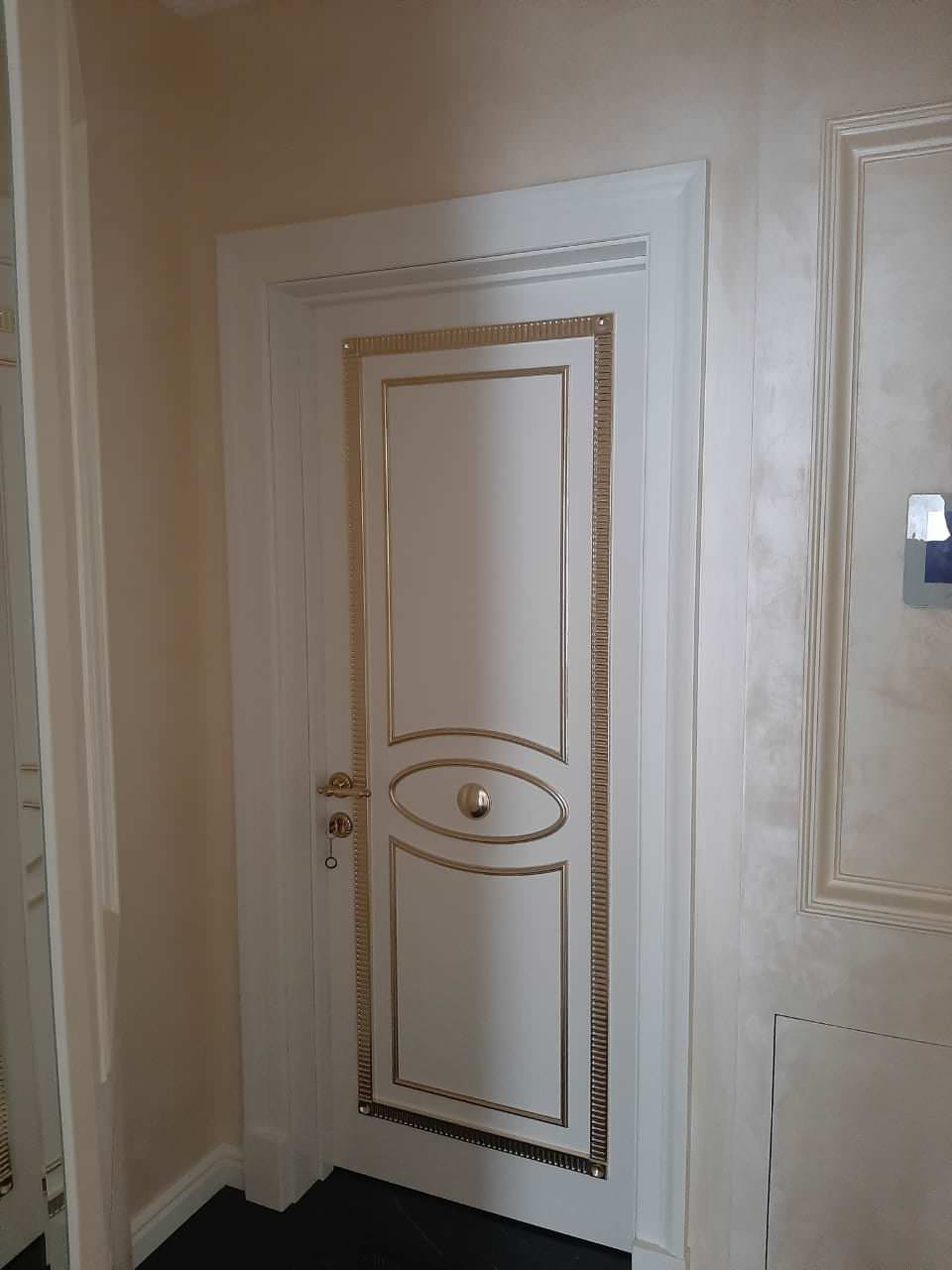 Межкомнатные двери в стиле Ар-деко