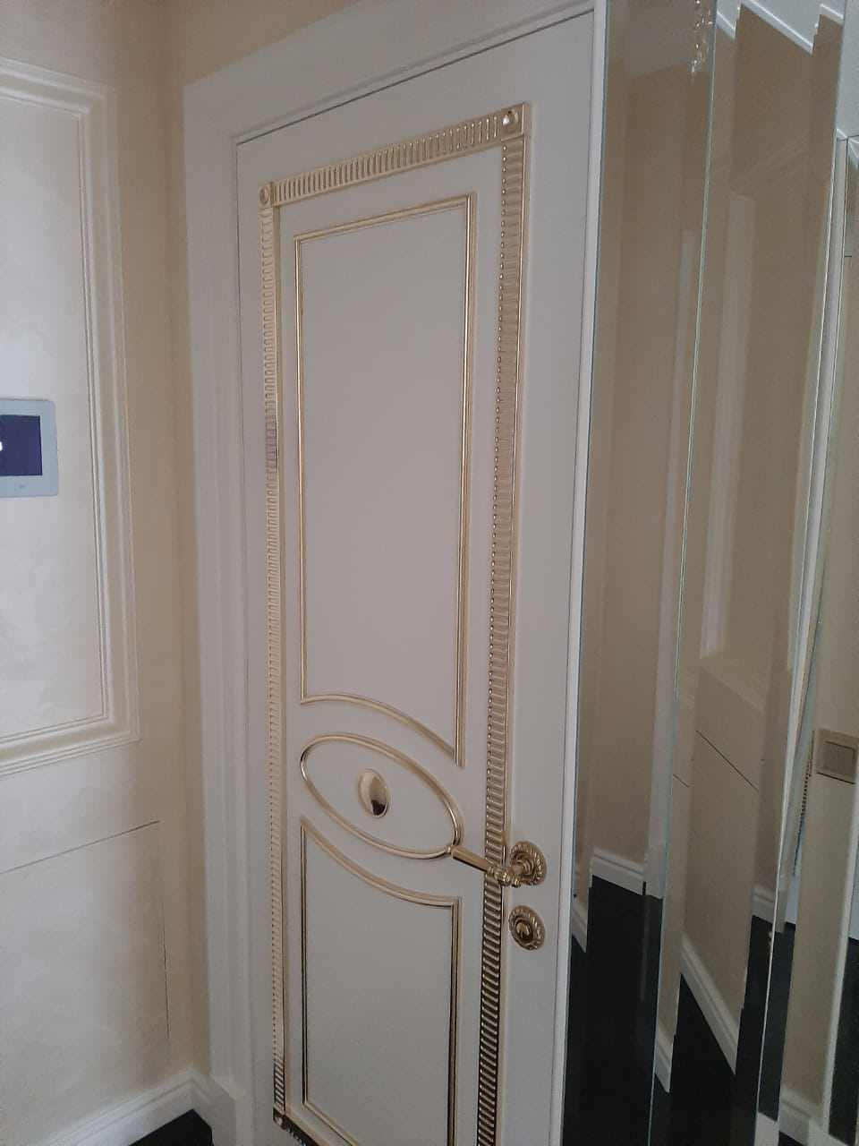 Межкомнатные двери в стиле Ар-деко