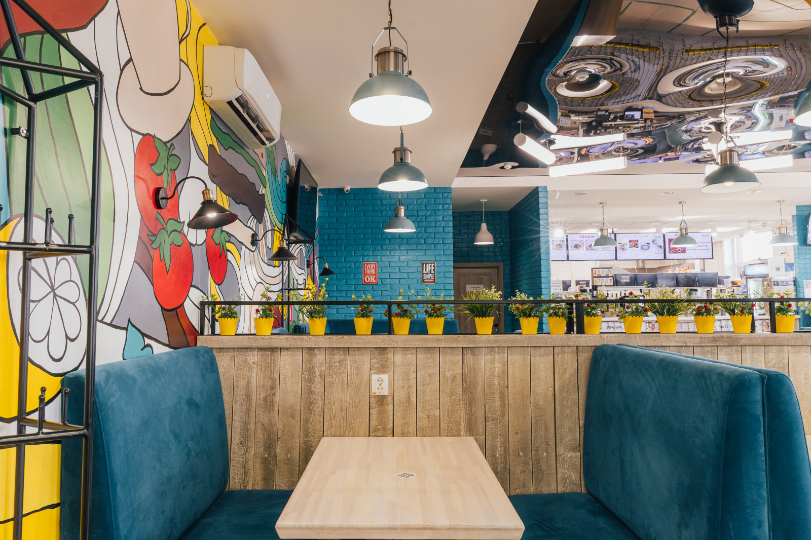 Кафе быстрого питания "Вышка" в г. Томске