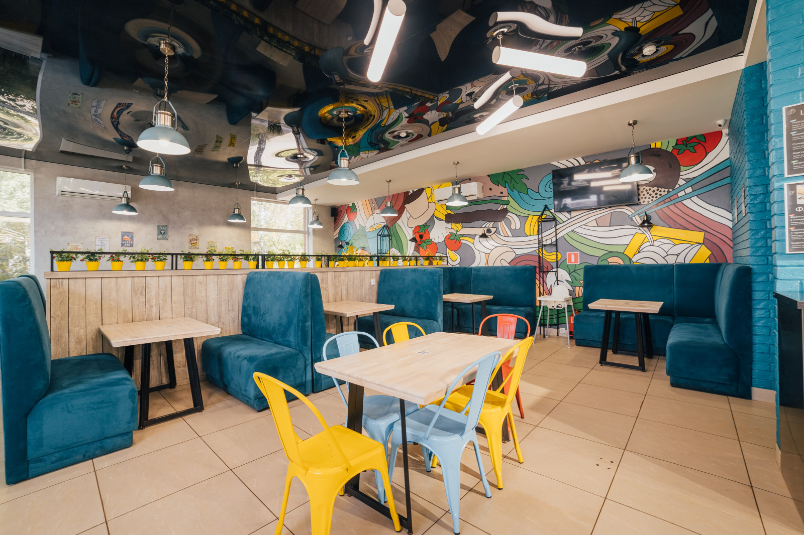 Кафе быстрого питания "Вышка" в г. Томске