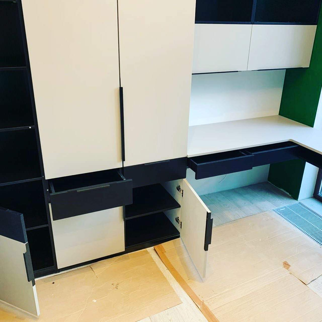 Угловой Шкаф с рабочим местом