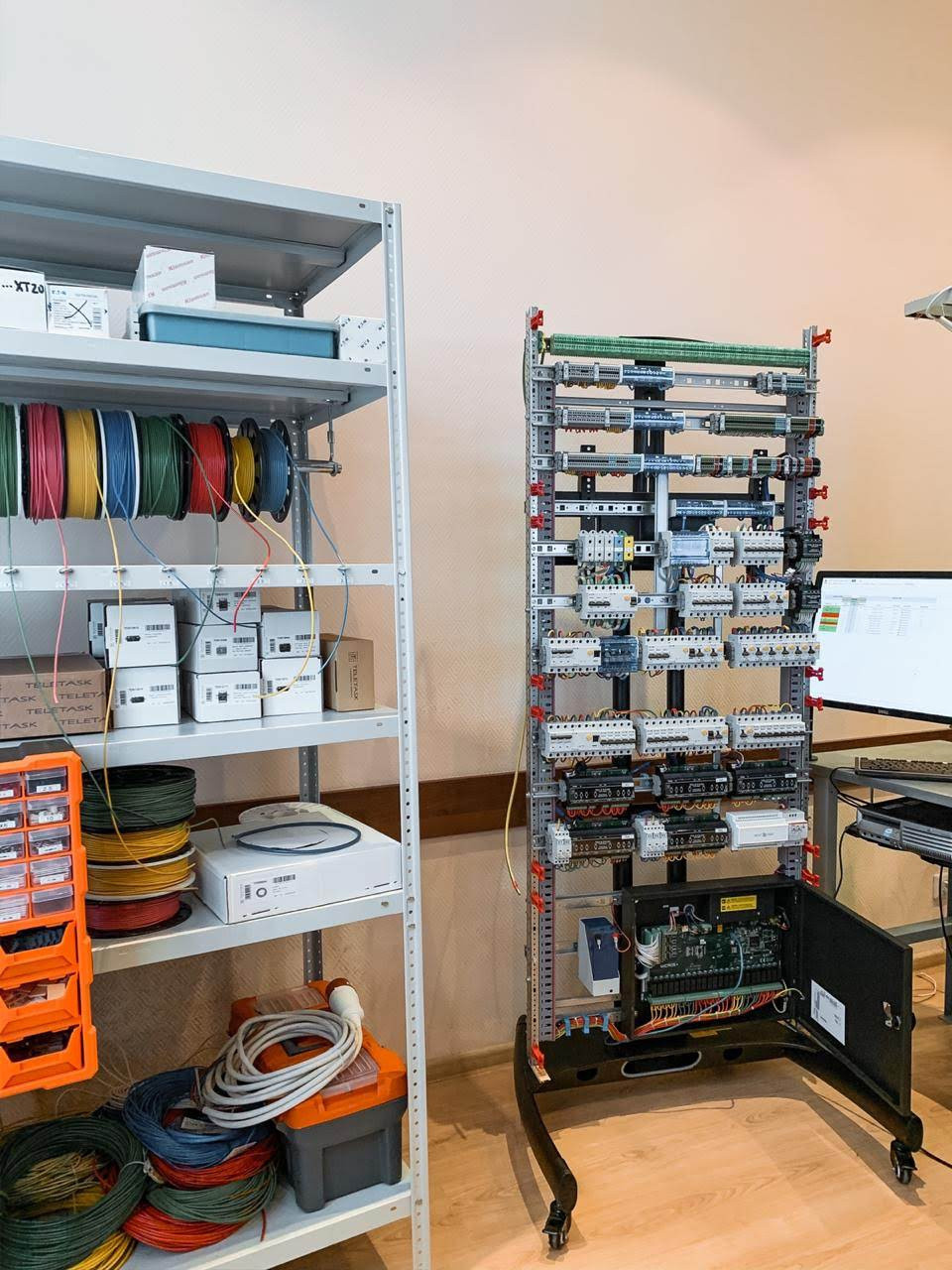 Щиты автоматизации для квартир и домов.