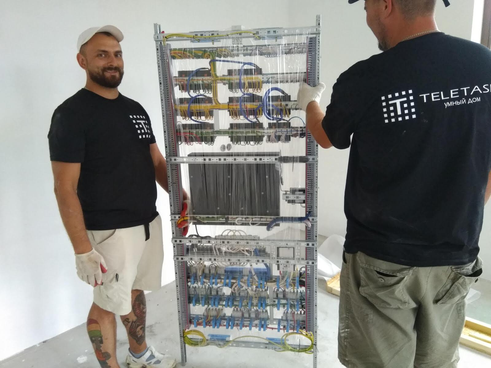 Щиты автоматизации для квартир и домов.