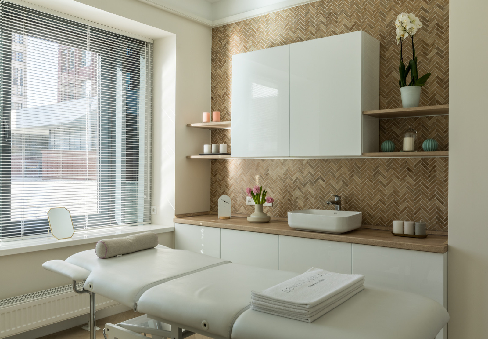 Обложка проекта: SAVE THE BEAUTY — клиника эстетической косметологии