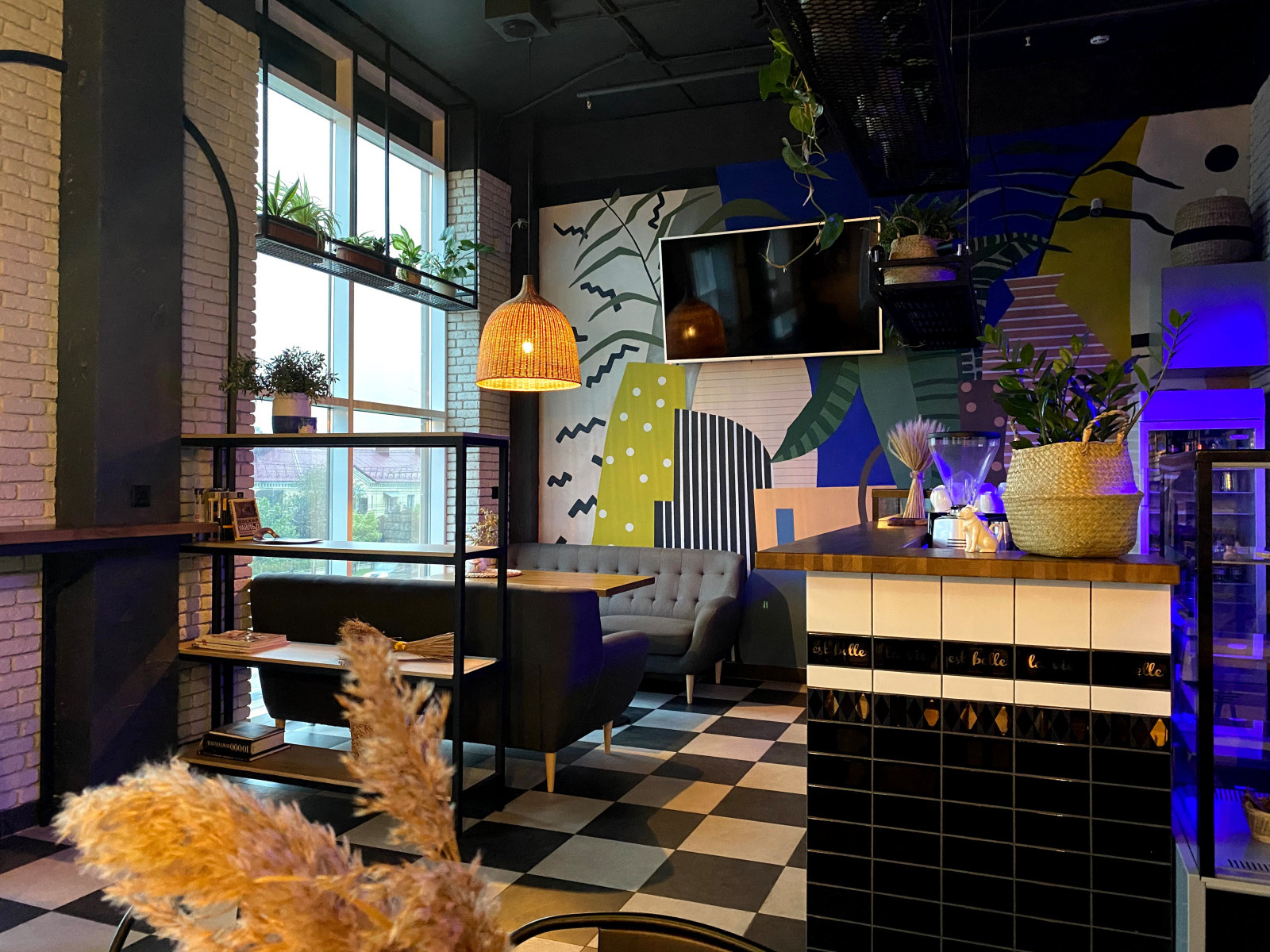 кафе "Тесто Фарш"