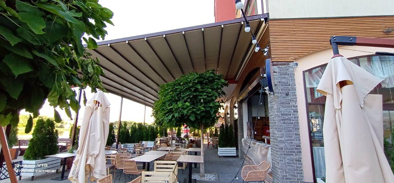 Paulaner. Терраса