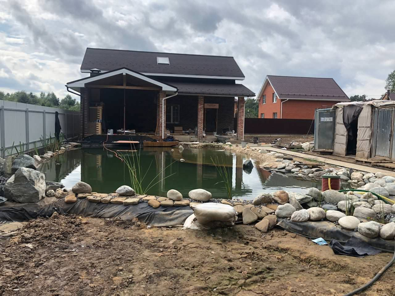 Строительство естественных и искусственных водоёмов