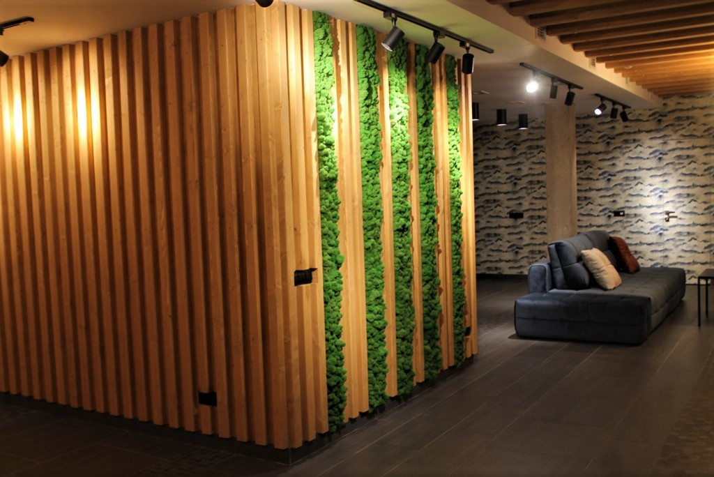 Мужская обитель.