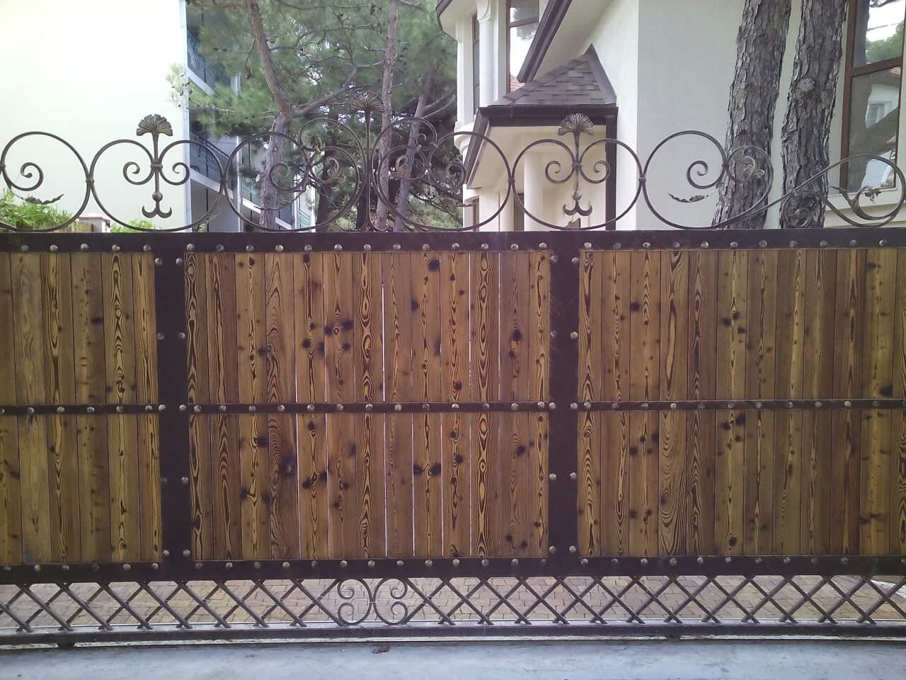 Кованые ворота