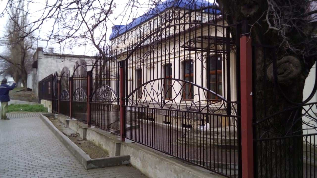 Обложка проекта: Кованые заборы