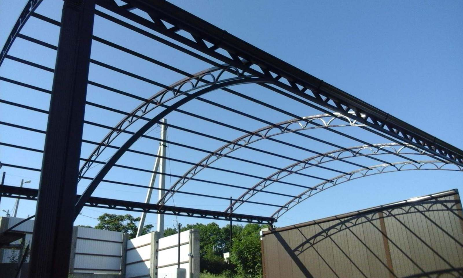 Навесы (кованые) из сотового поликарбоната