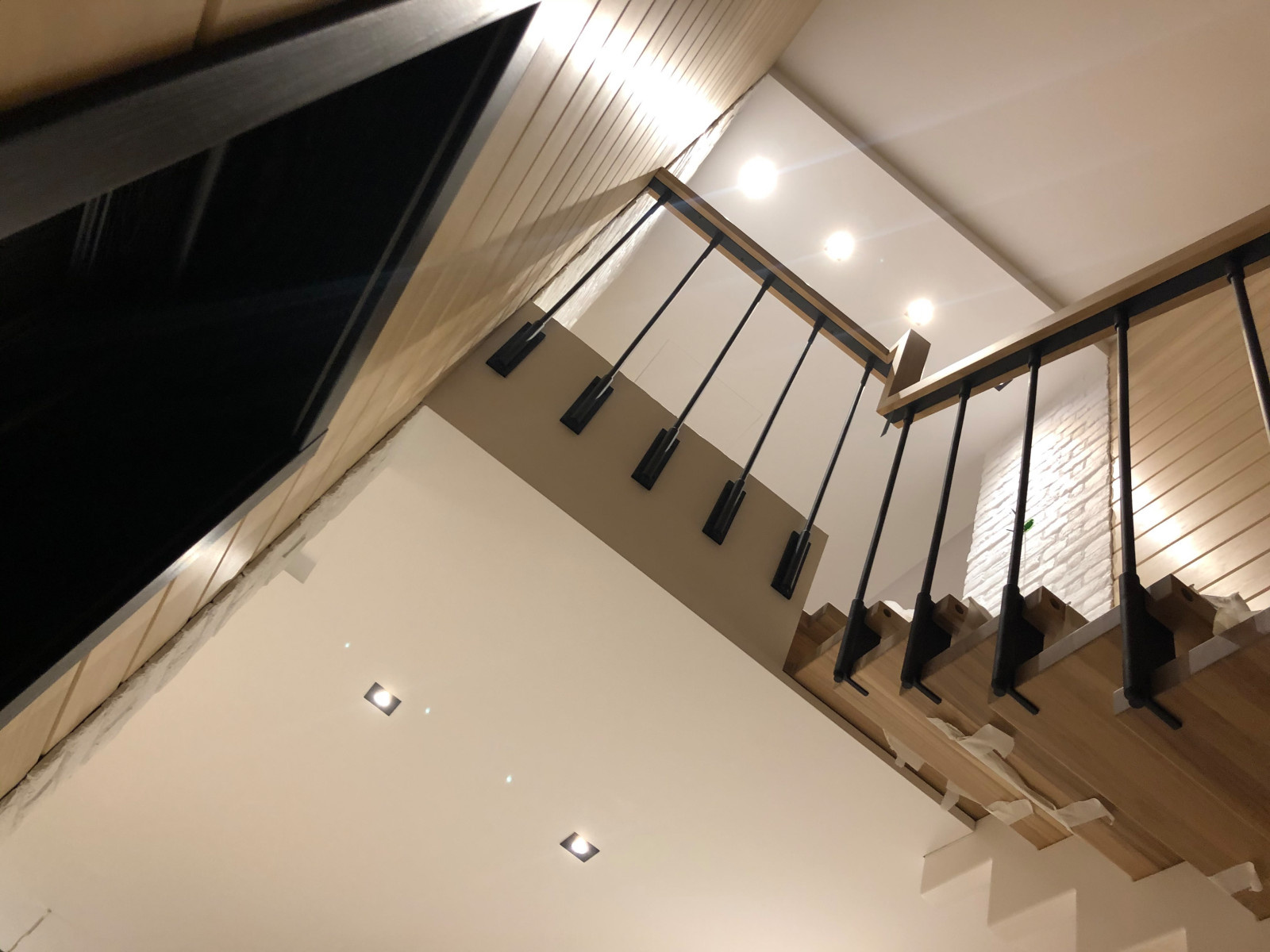 “Посередине лета”