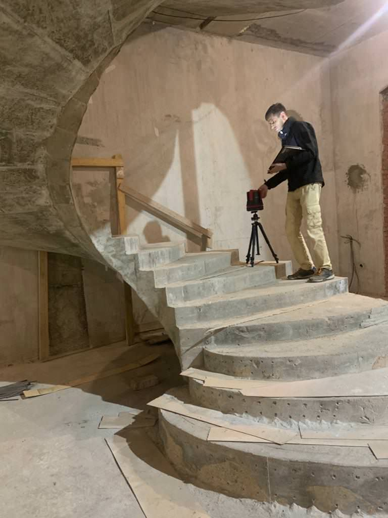 Обмерные работы по созданию 3D модели спиральной лестницы переменной кривизны